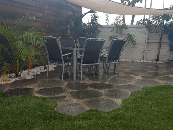 10c1b0ead35e771c3227b5f22a6c8403