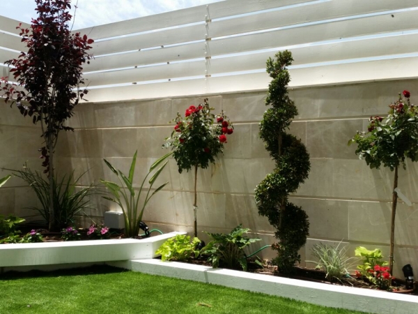 aa74a7ad8dc445681d93e76710f97ce8