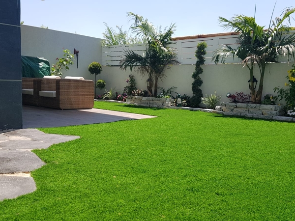 c0b3cd45267c3bdb311eaeead7fea008