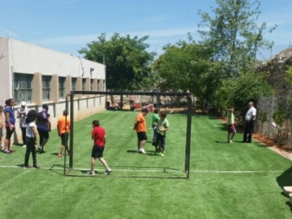 דשא סינטטי למגרשי כדורגל