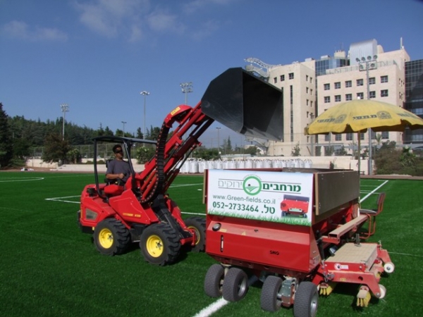 דשא סינטטי למגרשי כדורגל