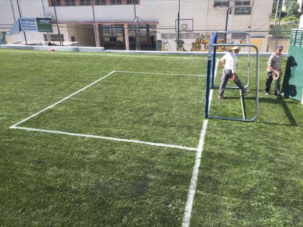 חדש - סימון מגרש כדורגל פסים בצביעה